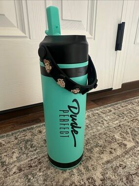 Dude Perfect Kids Aqua Insulated Water Bottle with Straw - NWOT